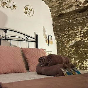 Casa Cueva Sol Y Luna Setenil Сasa de vacaciones